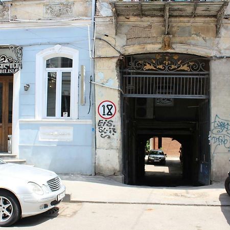 Lui Lui Apartment Tbilisi Bagian luar foto