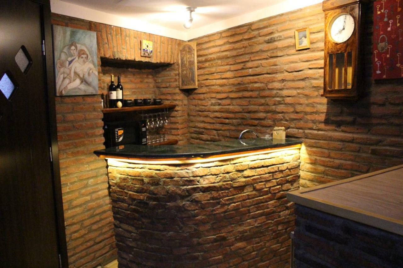 Lui Lui Apartment Tbilisi Bagian luar foto